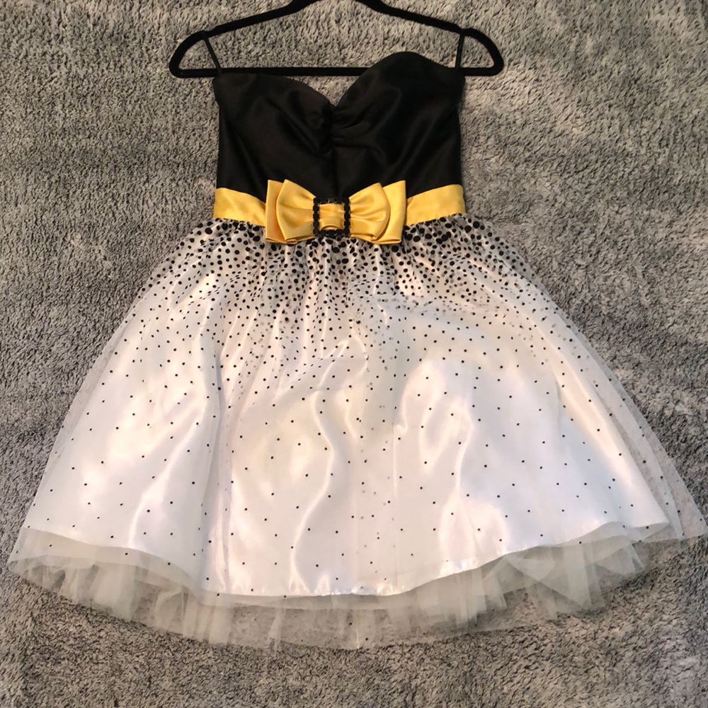 Jessica McClintock semi formal dress!!